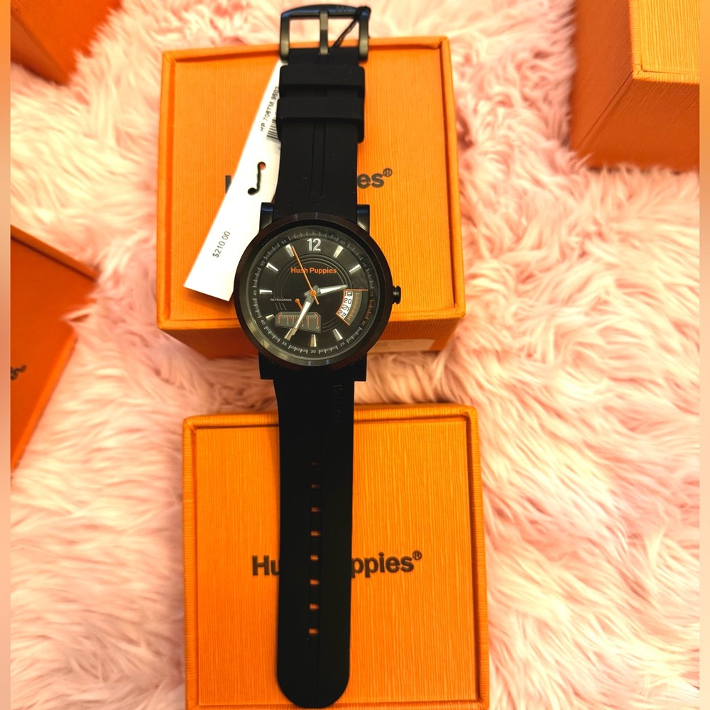 NIB HUSH PUPPIES SILICONE STRAP‎ ANALOG WATCH - Picture 2 of 9